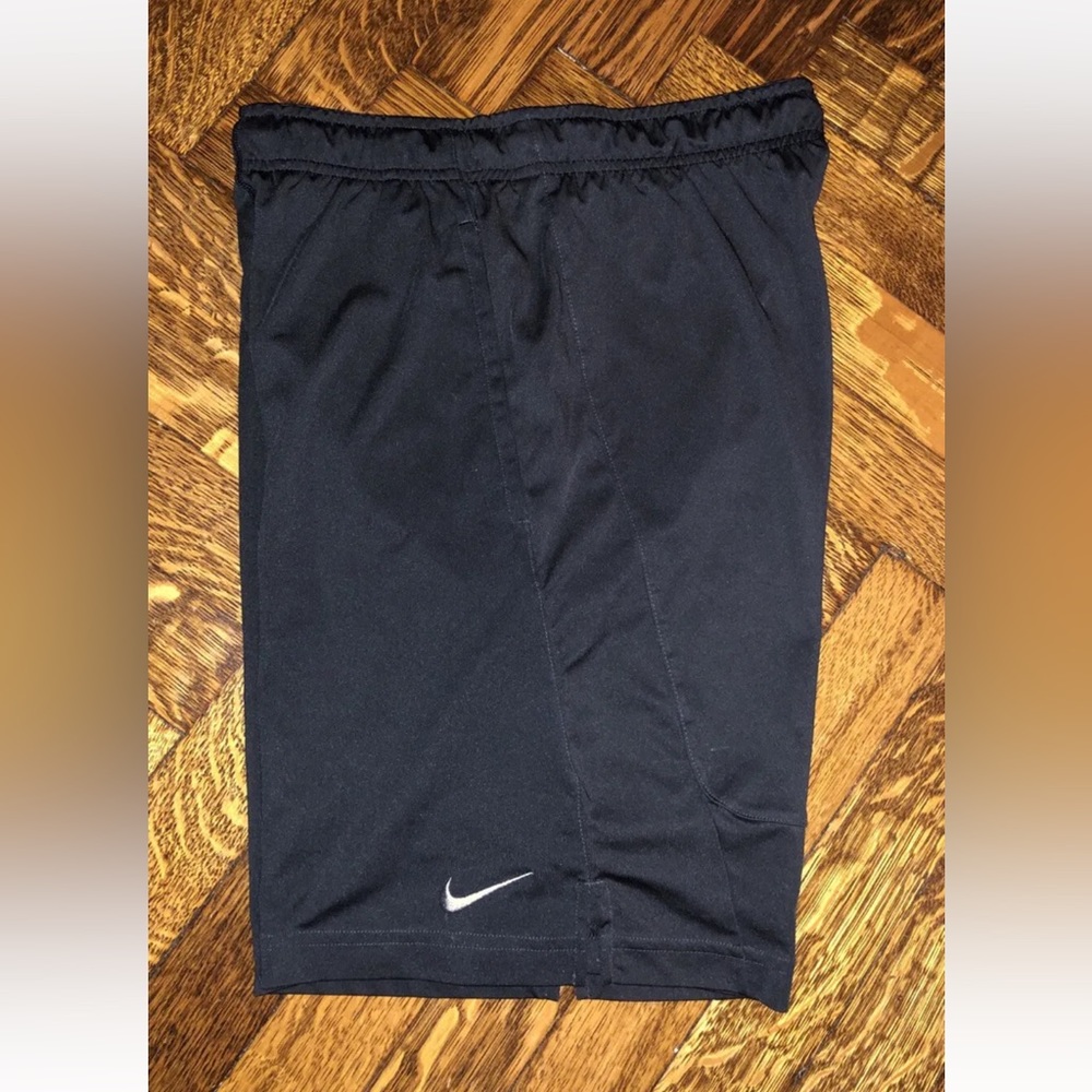 NIKE MENS Dri Fit Black Shorts Size S